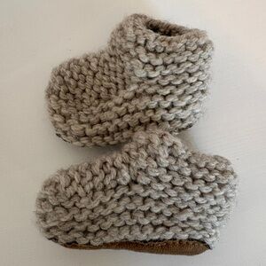 Hannah Andersson Baby Booties